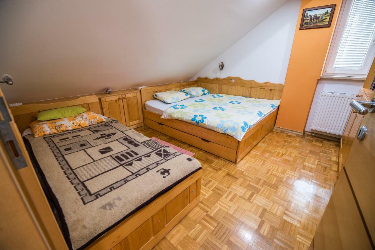 Luxury Apartment Ana With Hot Tub Visnja Gora Exterior photo